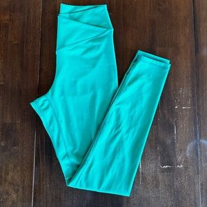 Sunzel Green Leggings Size Small